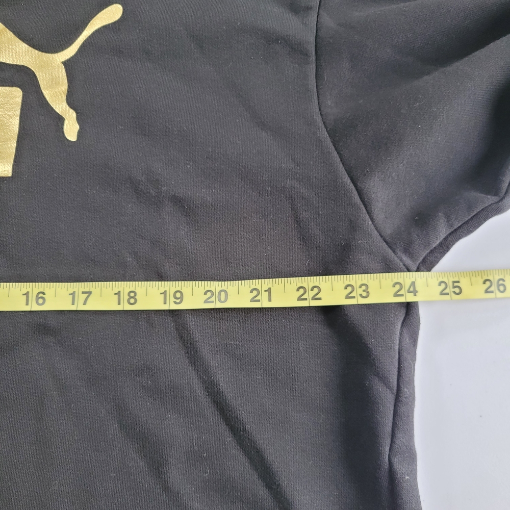 PUMA Cropped Hoodie – Size L
Condition: Gently used / Like new - Picture 5 of 7